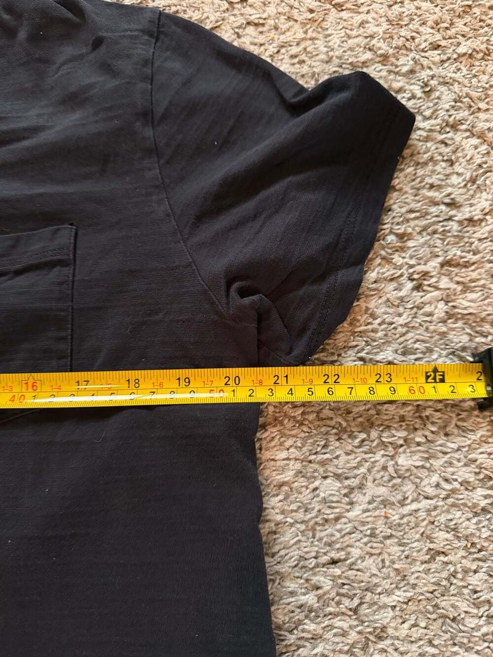 GUESS Black Pocket T Shirt Mens L Logo Side Tape Streetwear Short Sleeve Tee - Picture 5 of 7